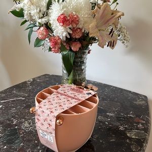 Minnie Mouse beauty storage